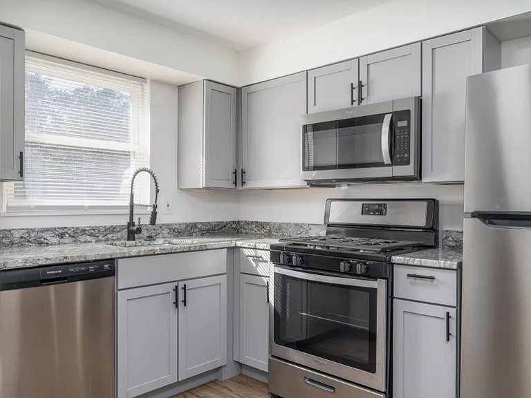1305 King Ave #F — Photo 1