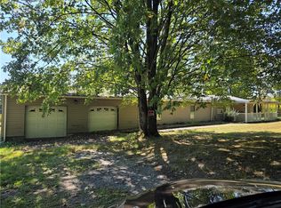 223 Nichol Rd, Georgetown, PA 15043