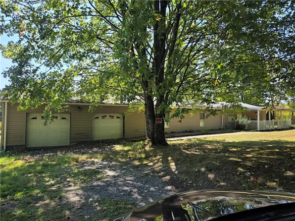 223 Nichol Rd, Georgetown, PA 15043