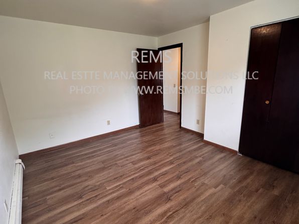 1110 Grand Ave APT 8