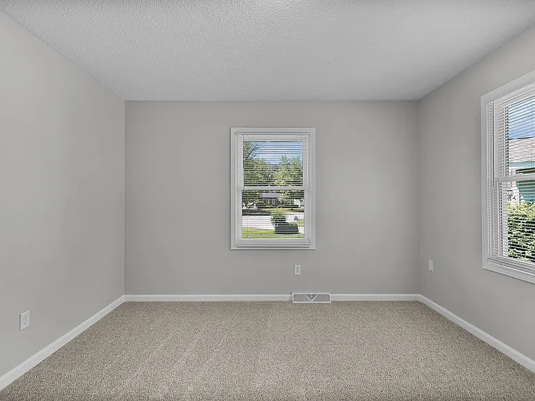 1753 Jason Ct — Photo 13