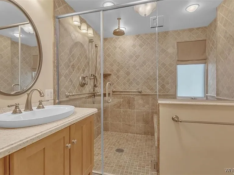 116 Segsbury Rd — Photo 7