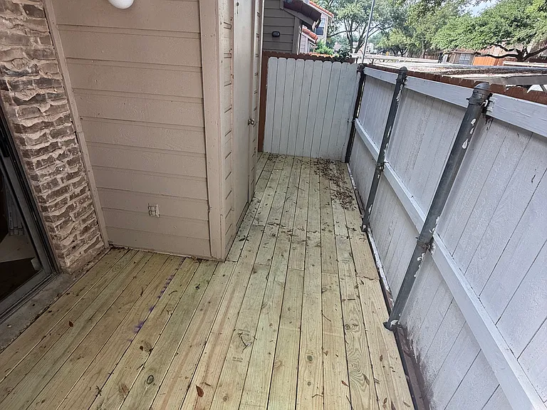 891 Dublin Dr #C — Photo 2