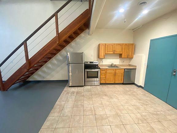 2nd image of 801 Minnesota St Suite 4