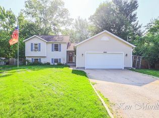 464 S Dangl Rd, Muskegon, MI 49442