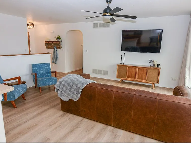 955 S Tierra Buena Dr — Photo 15