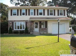 34 Belmont Ave, Bayville, NJ 08721