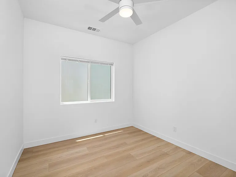 5049 Art St — Photo 20