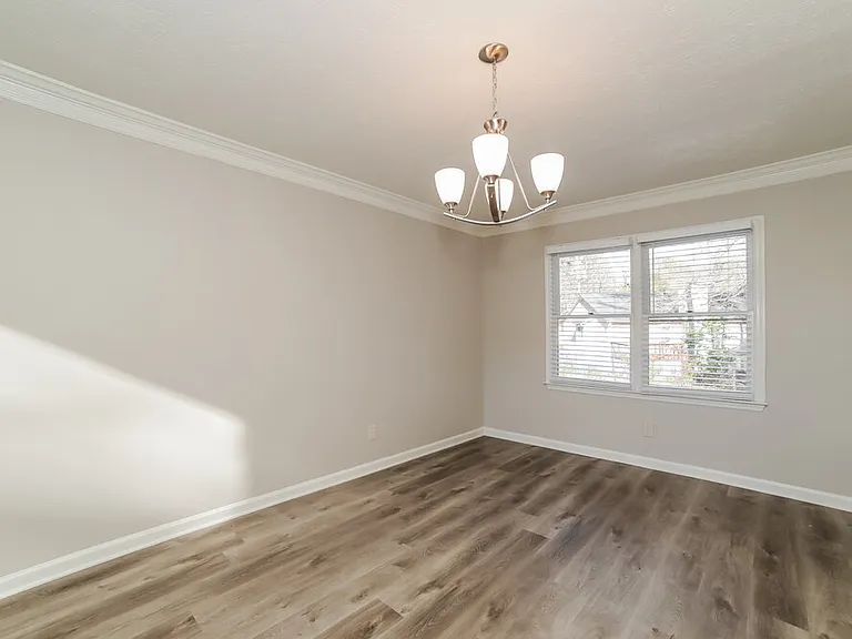 5690 Roundelay Way — Photo 5