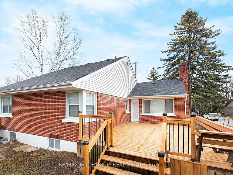 147 Burkholder St #LOWER — Photo 6
