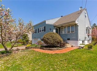 2 Nina Cor, Fords, NJ 08863