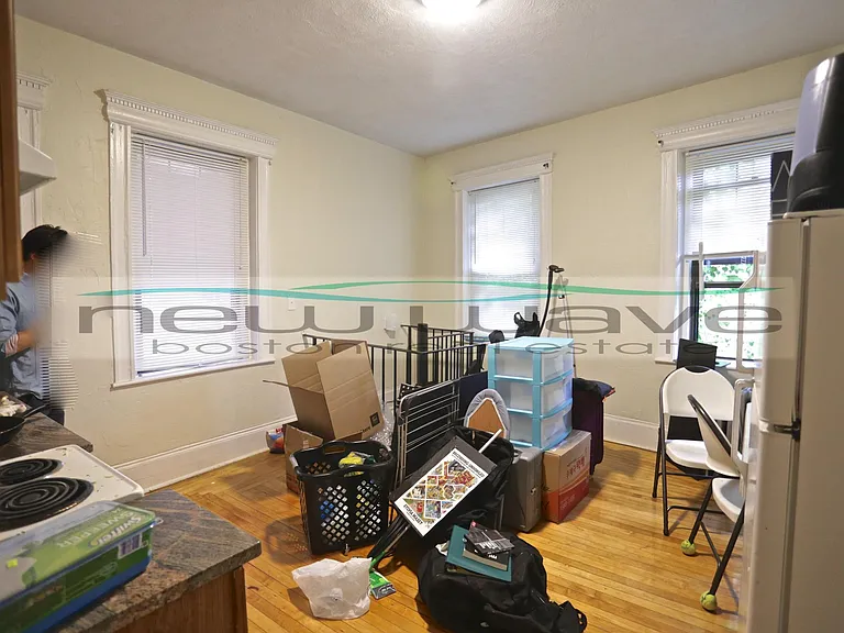 165 Hemenway St #11 — Photo 9