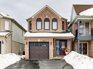 1557 Avonmore Sq #BASEMENT, Pickering, ON L1V7H5