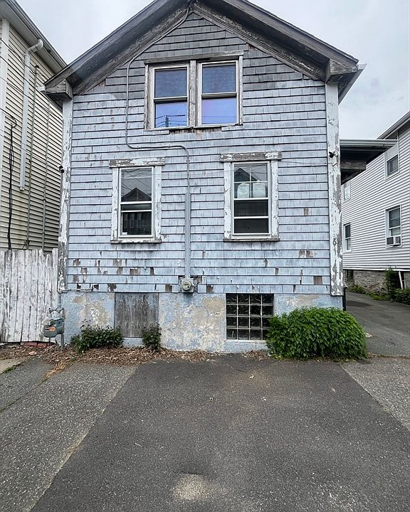 1st image of 67 Delano St