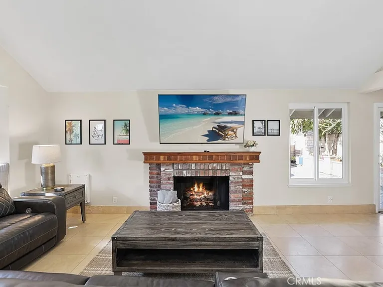 20981 Coastview Ln — Photo 7