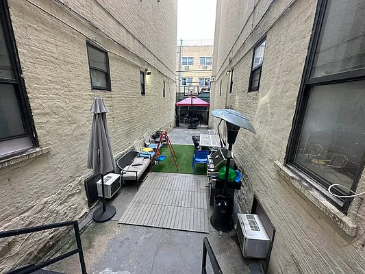 Rented by Yup Realty LLC | media 11