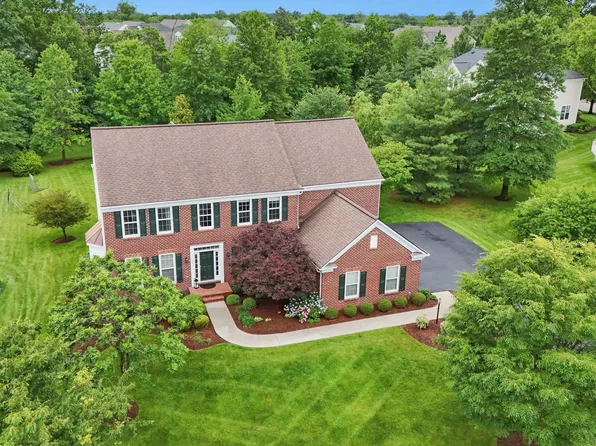 43753 Churchill Glen Dr, Chantilly, VA 20152