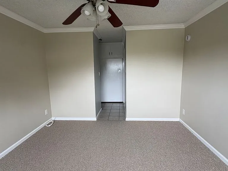4315 Don Tomaso Dr — Photo 37