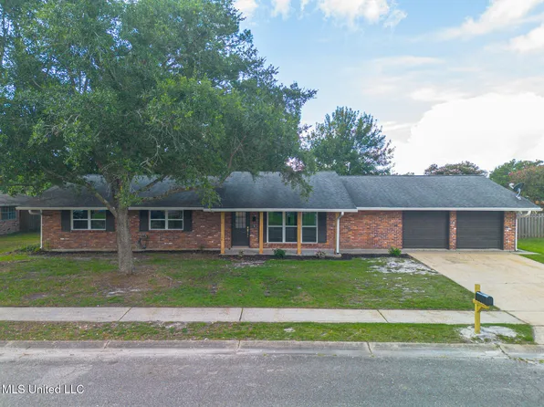 3 Briarwood Cir, Long Beach, MS 39560