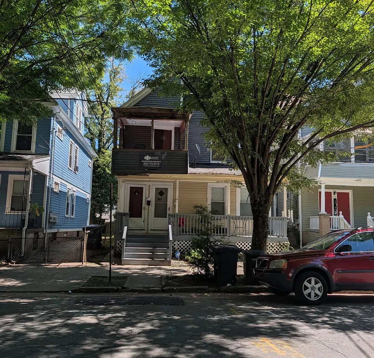 4 bed, $2,150 — Photo 1