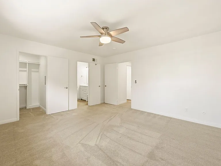 839 Del Mar Downs Rd #D — Photo 25