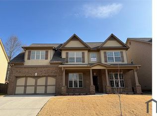 3573 Fallen Oak Dr, Buford, GA 30519