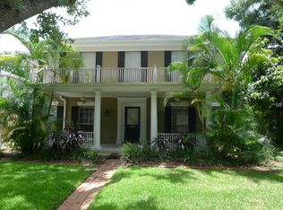 2718 W Terrace Dr, Tampa, FL 33609