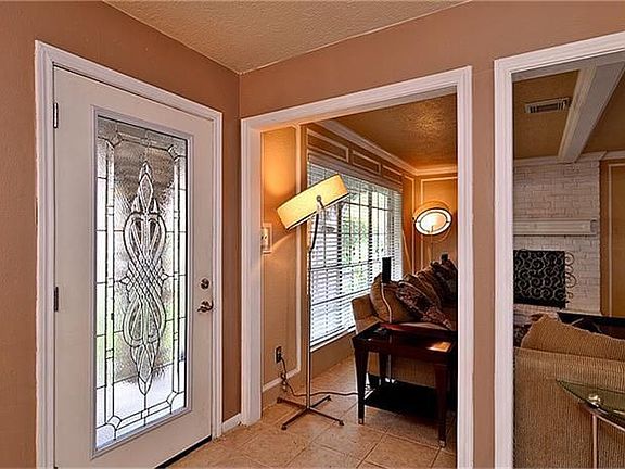 2nd image of 5207 Pinewood Springs Dr