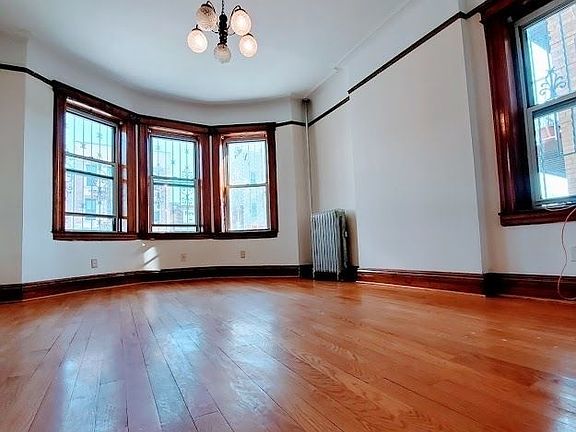 3rd image of 22-10 Steinway St #1