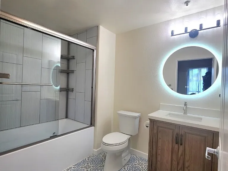 1501 Front St #518 — Photo 9