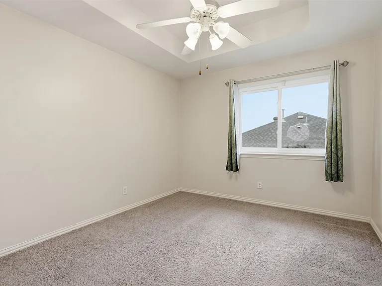 11317 Sunrise Ln — Photo 23