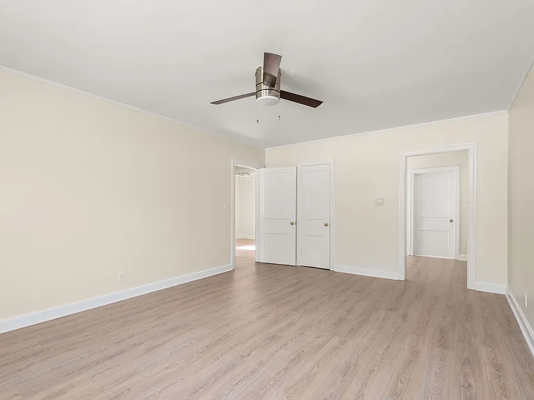 241 Blue Hills Dr #A — Photo 4