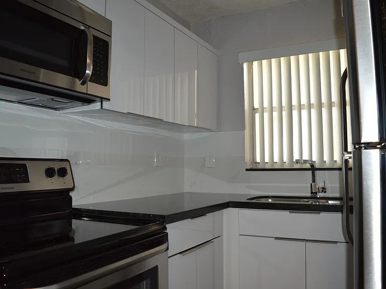 8860 Fontainebleau Blvd #504 — Photo 11