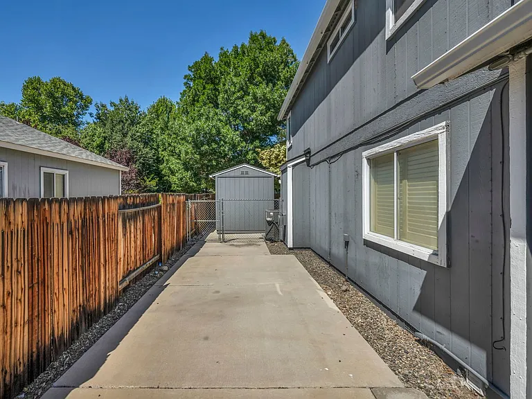 5045 Pradera St — Photo 72