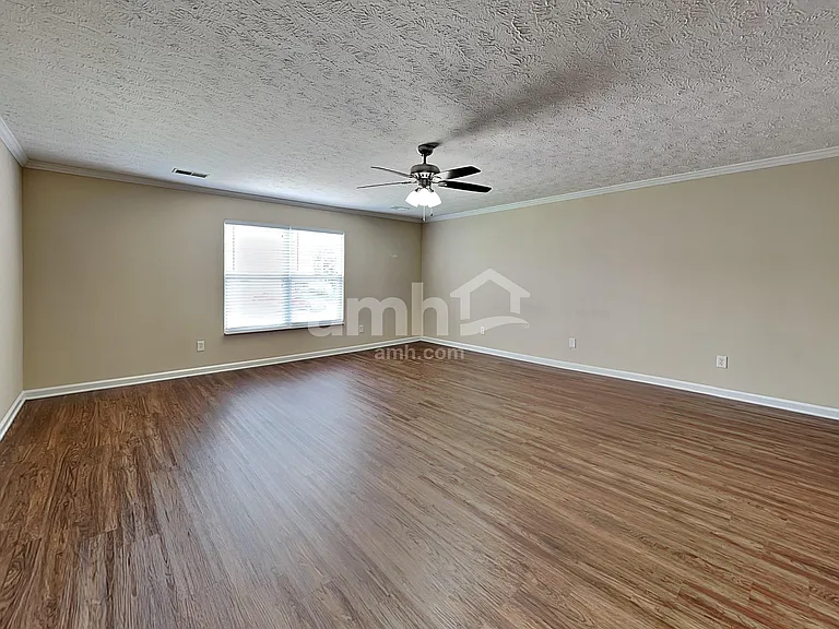 377 Stewart Springs Dr — Photo 12