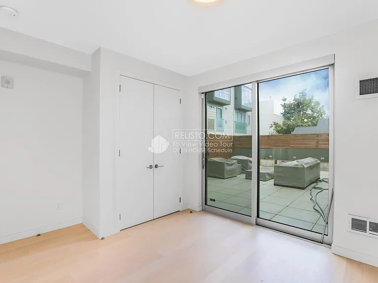 3590 20th St #201 — Photo 23