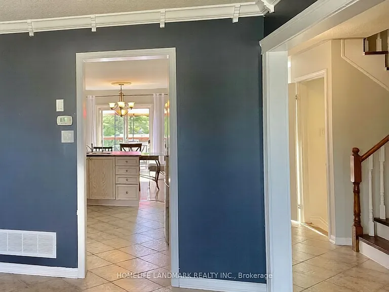 78 Christy Dr — Photo 3