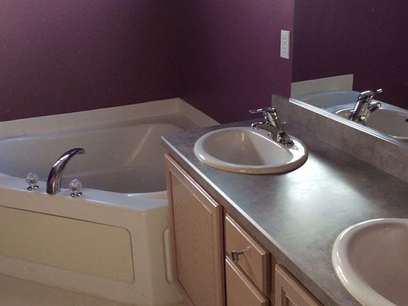 2nd image of 1701 Bellaway Dr