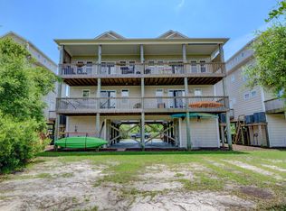 109 Anchor Dr #A, Holly Ridge, NC 28445
