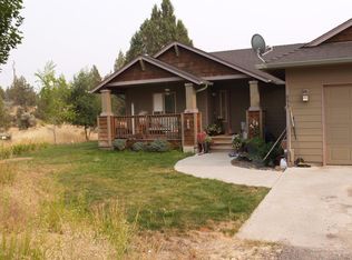 893 SE E St, Madras, OR 97741