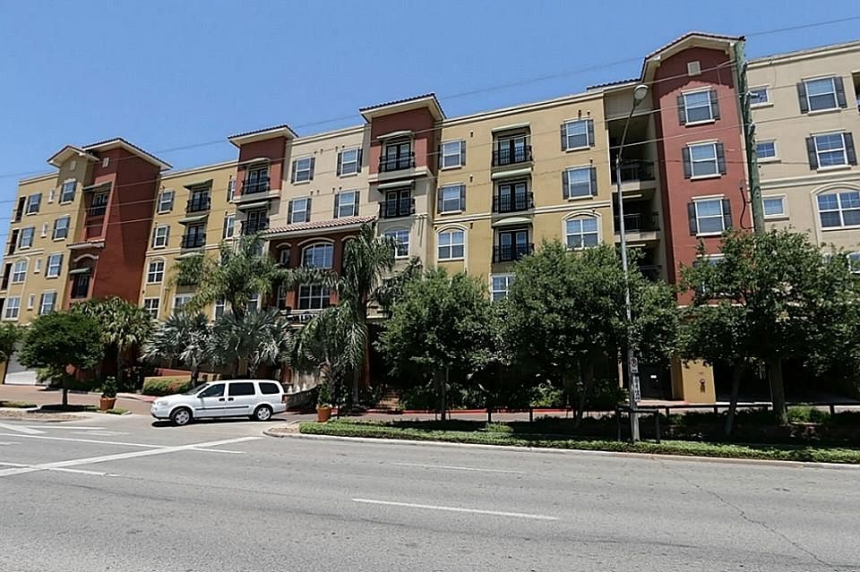 1st image of 1711 Old Spanish Trl APT 221