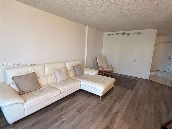 2nd image of 16851 NE 23rd Ave #B304