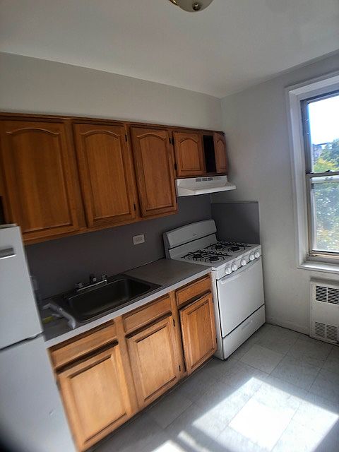 1st image of 1600 Caton Ave #K5