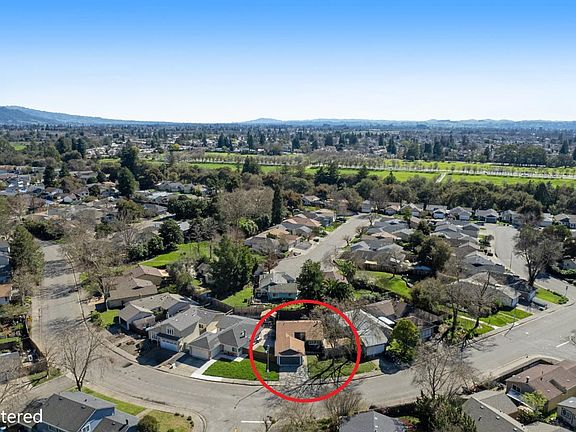 5th image of 2400 Copperfield Drive