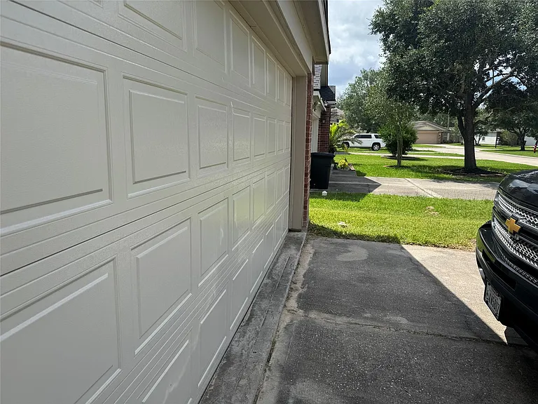 4818 Comal River Loop — Photo 5