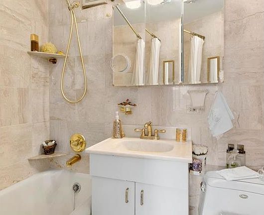 5th image of 312 E 42nd St #2218
