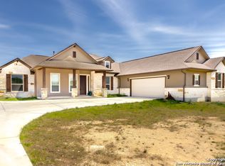 1100 Stirrup Dr, Spring Branch, TX 78070