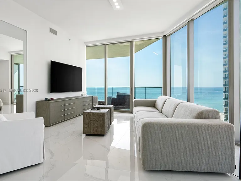 18975 Collins Ave #1104 — Photo 7
