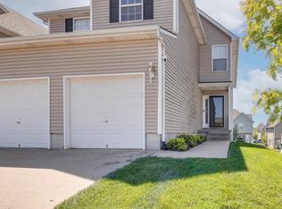 2230 SW Suncatcher Rd, Lees Summit, MO 64082
