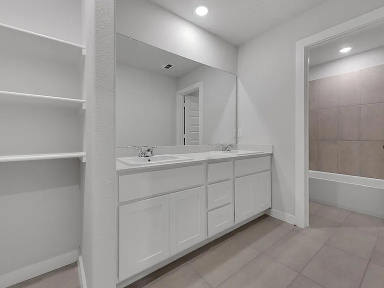 606 Green Grass Dr — Photo 21